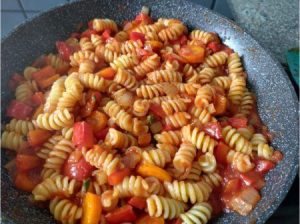 Mix cooked pasta and the veggies sauce